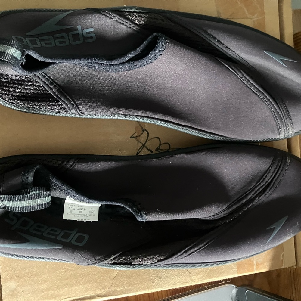 Speedo Men's Dark Gray Athletic Water Shoes